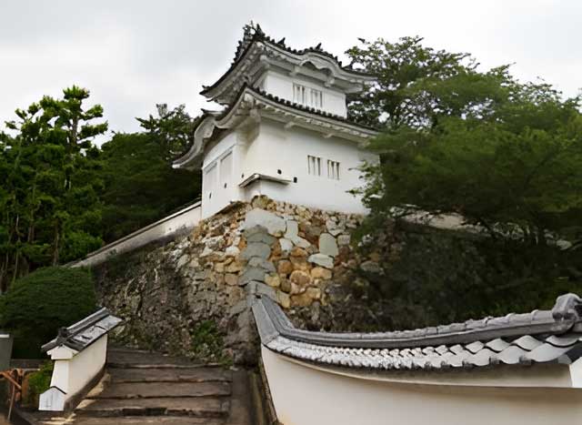 Tatsuno Castle Tatsuno-Castle-2.jpg